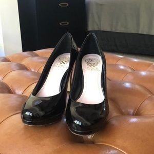 Women’s black heels